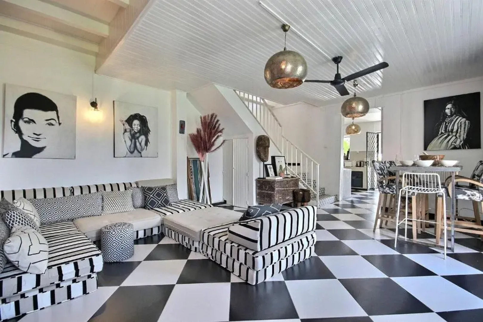 Magnifique Villa avec accès à la plage