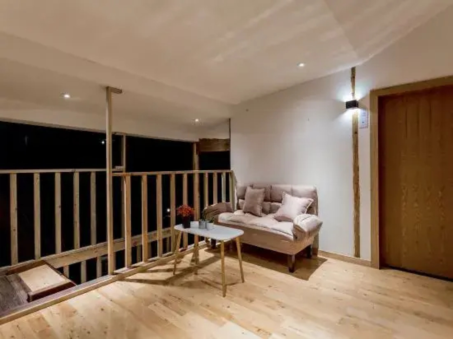 Xijiang Qingye Park Su View Homestay