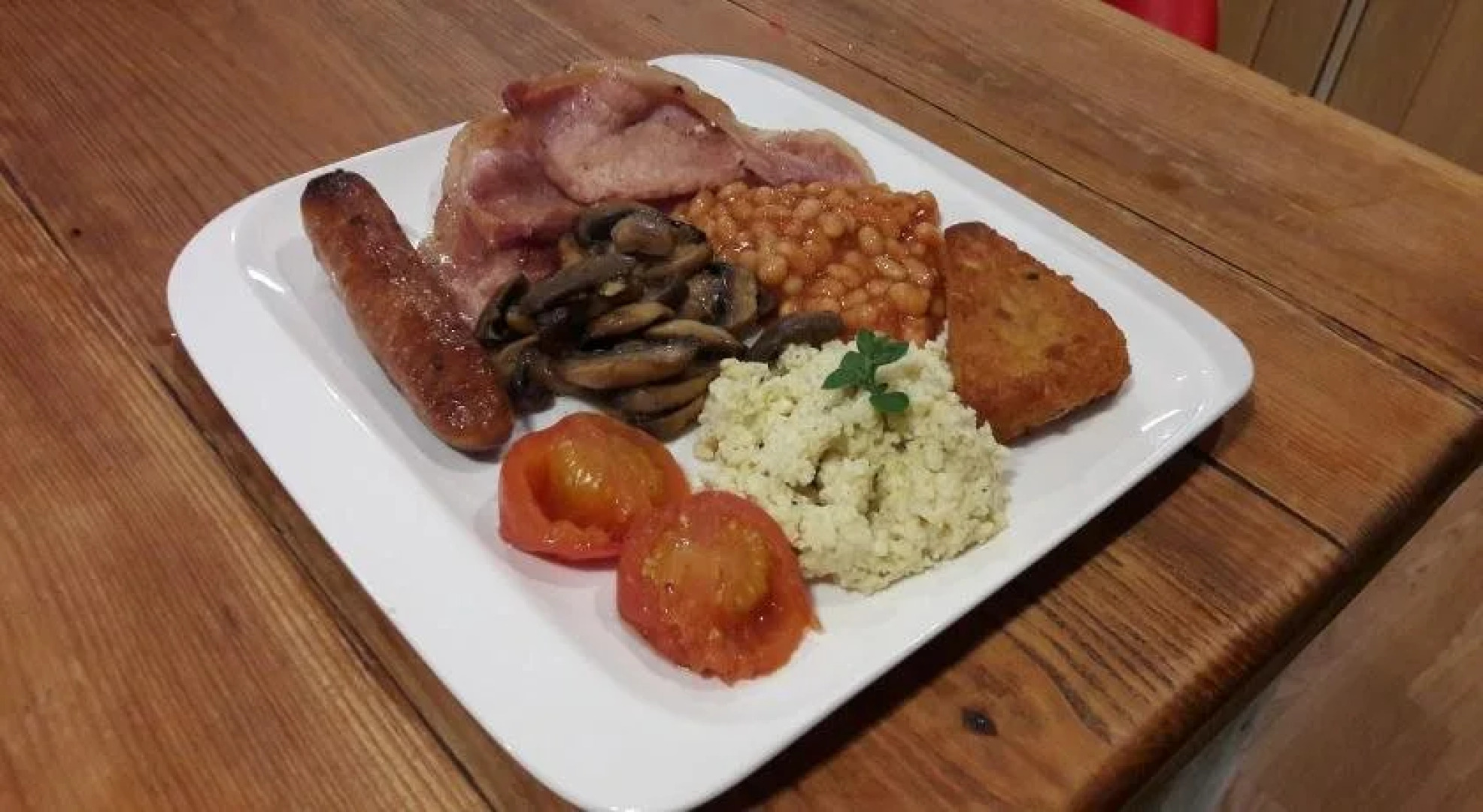 Holly House Bed & Breakfast