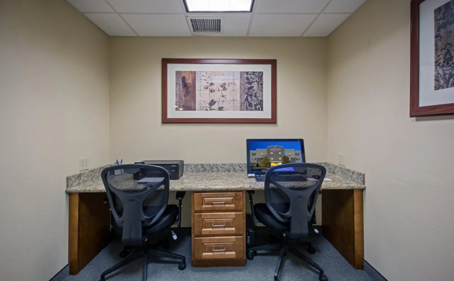 Candlewood Suites Perrysburg by IHG