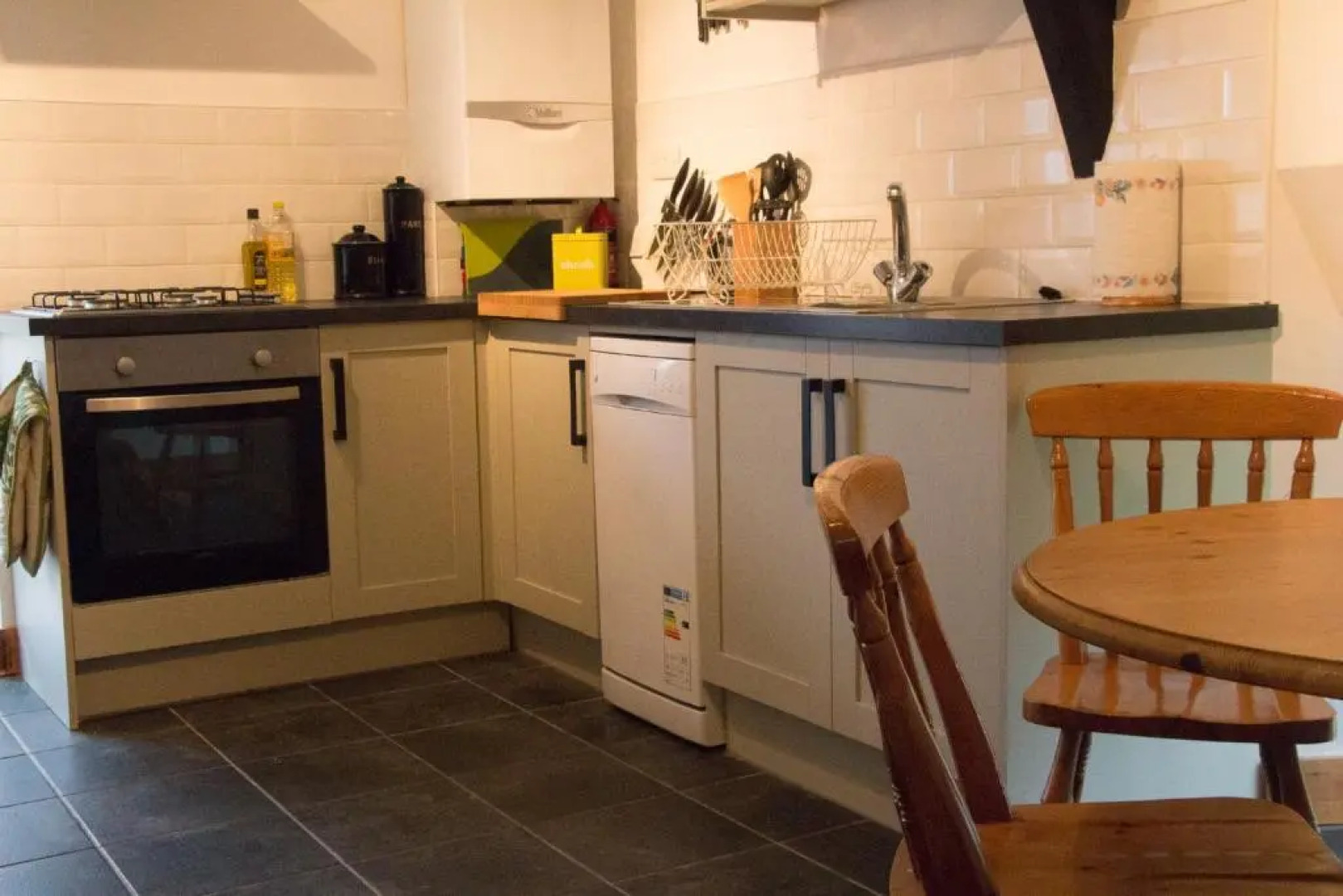 James John Hamilton House and backpacker hostel