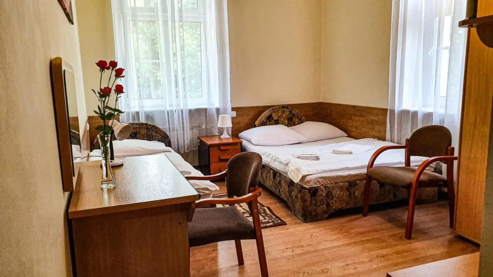 Dworek Brodowo Restauracja Hotel Przyjęcia