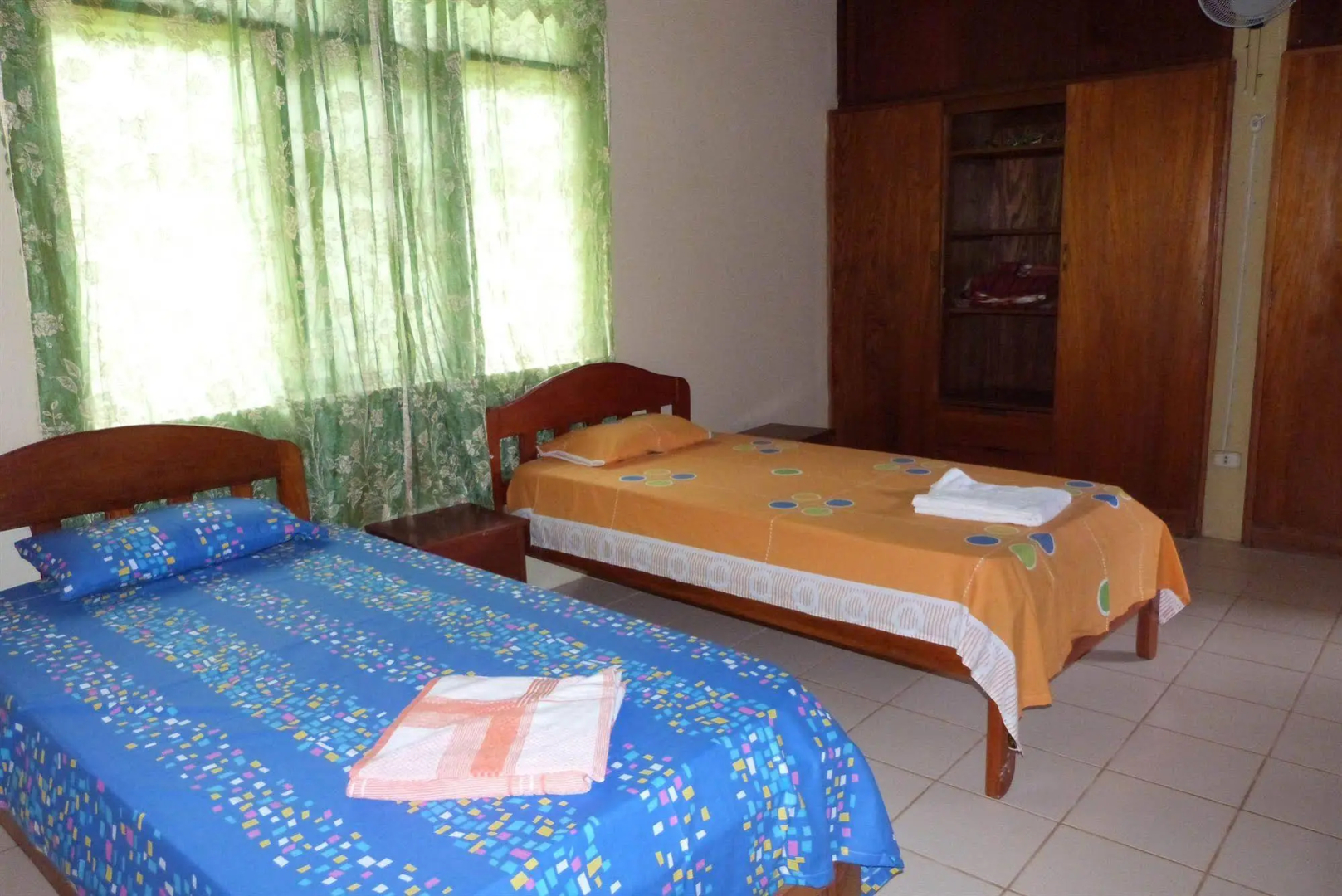 Tarantula Hostel
