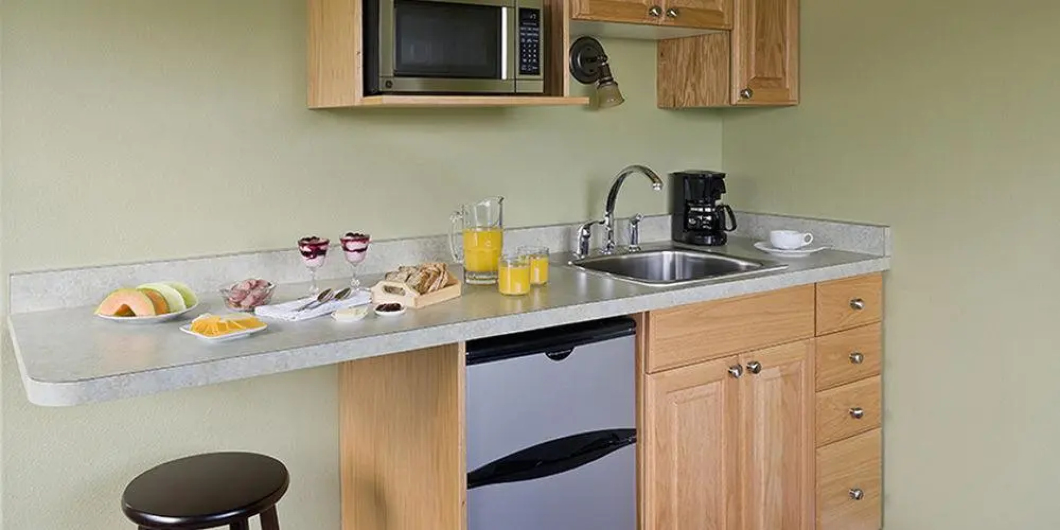 Alaska Garden Gate B&B and Cottages