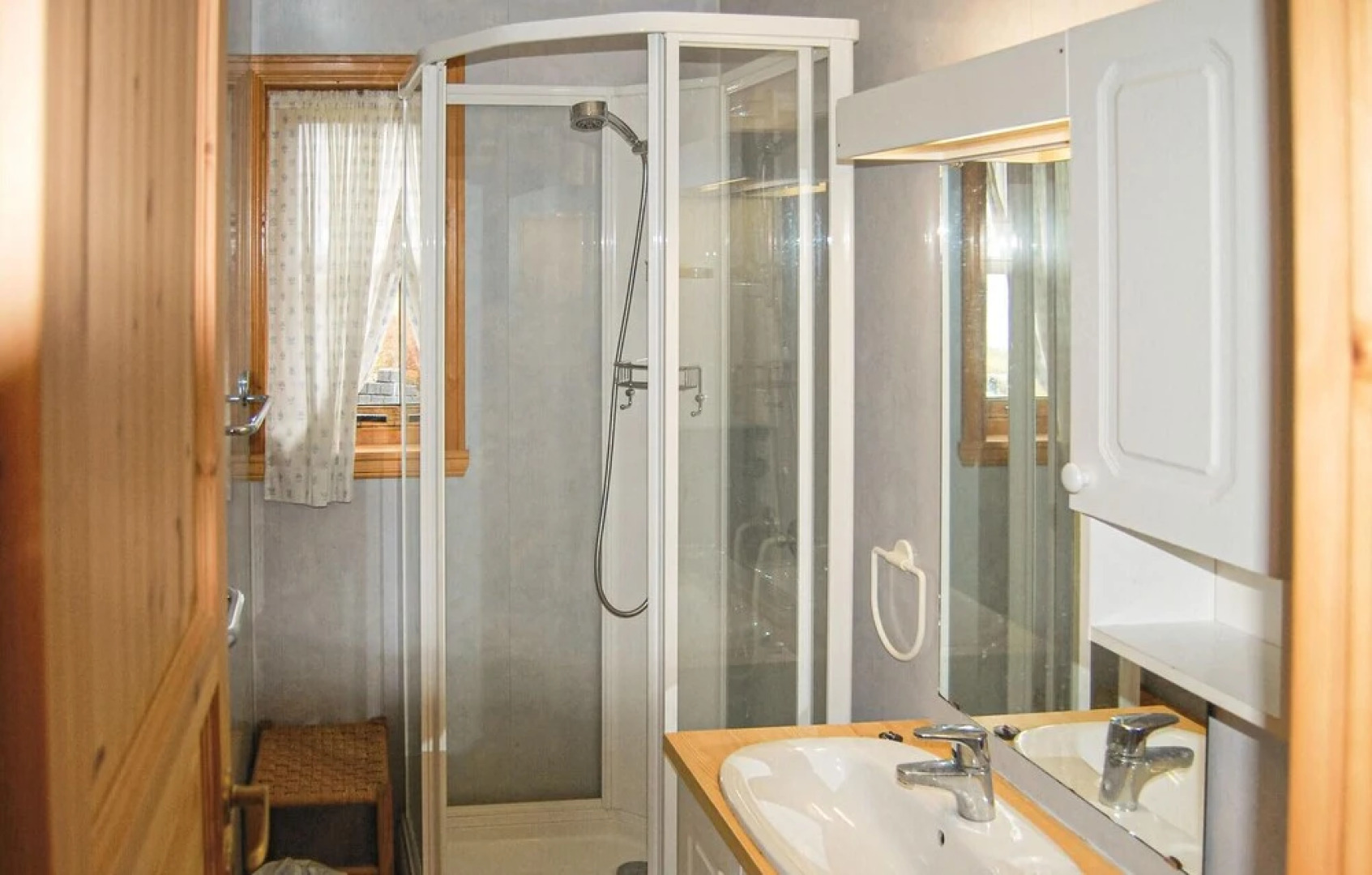 Stunning Apartment in Rosendal With 2 Bedrooms, Sauna and Internet