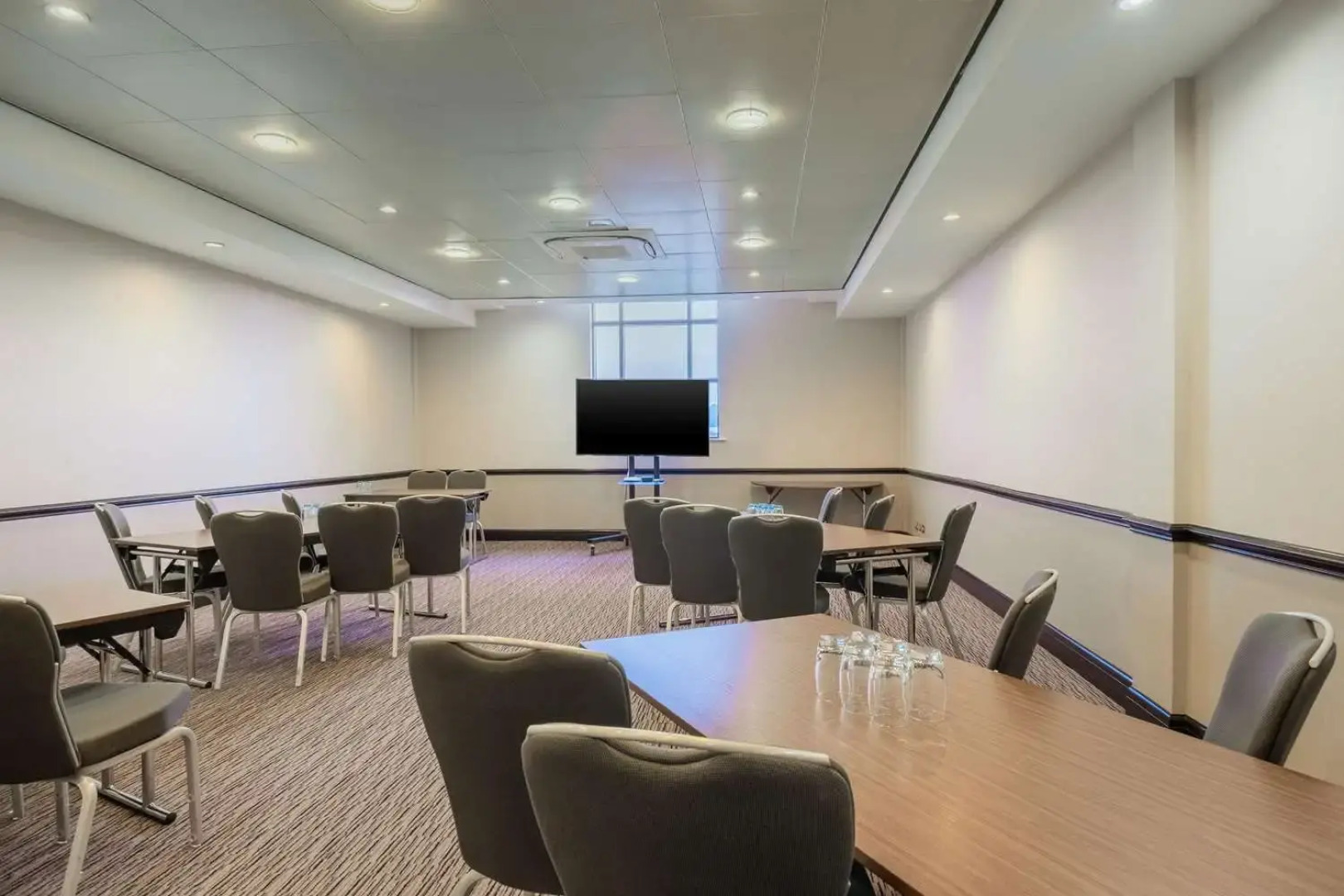 Cedar Court Bradford