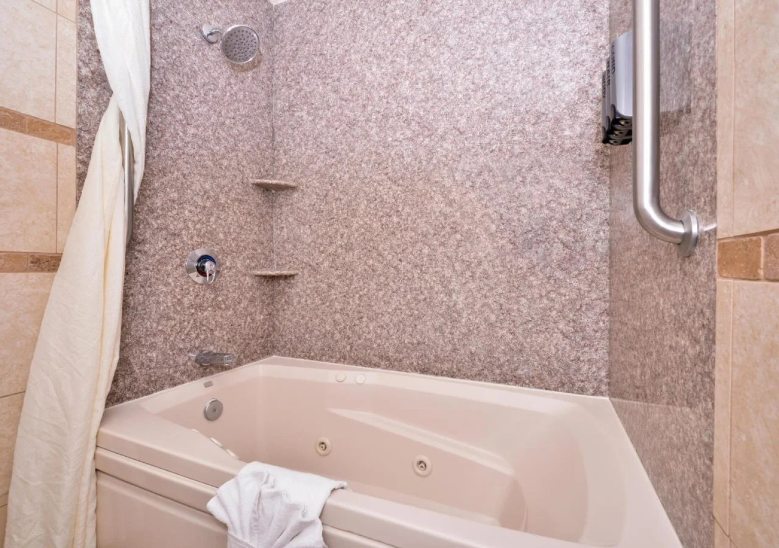 Americas Best Value Inn & Suites El Monte