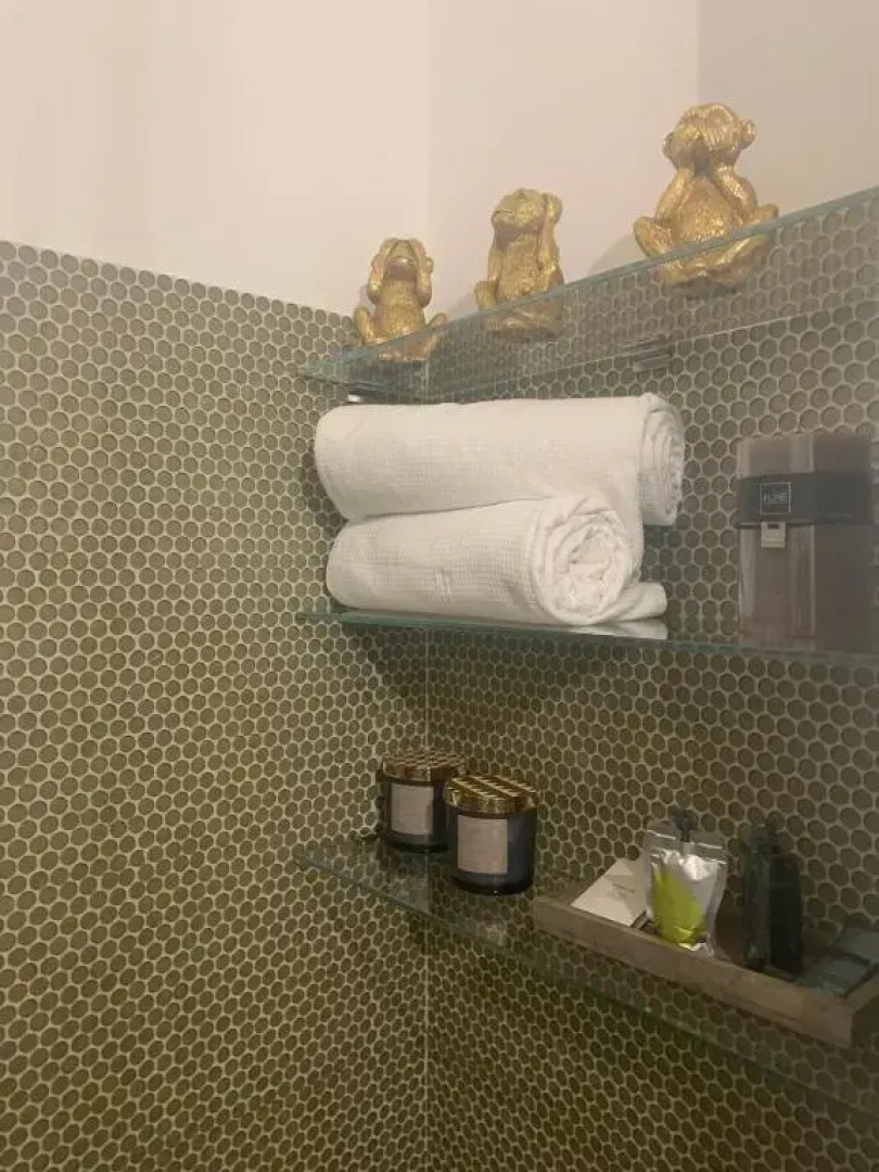 Tra gli Alberi e il Mare