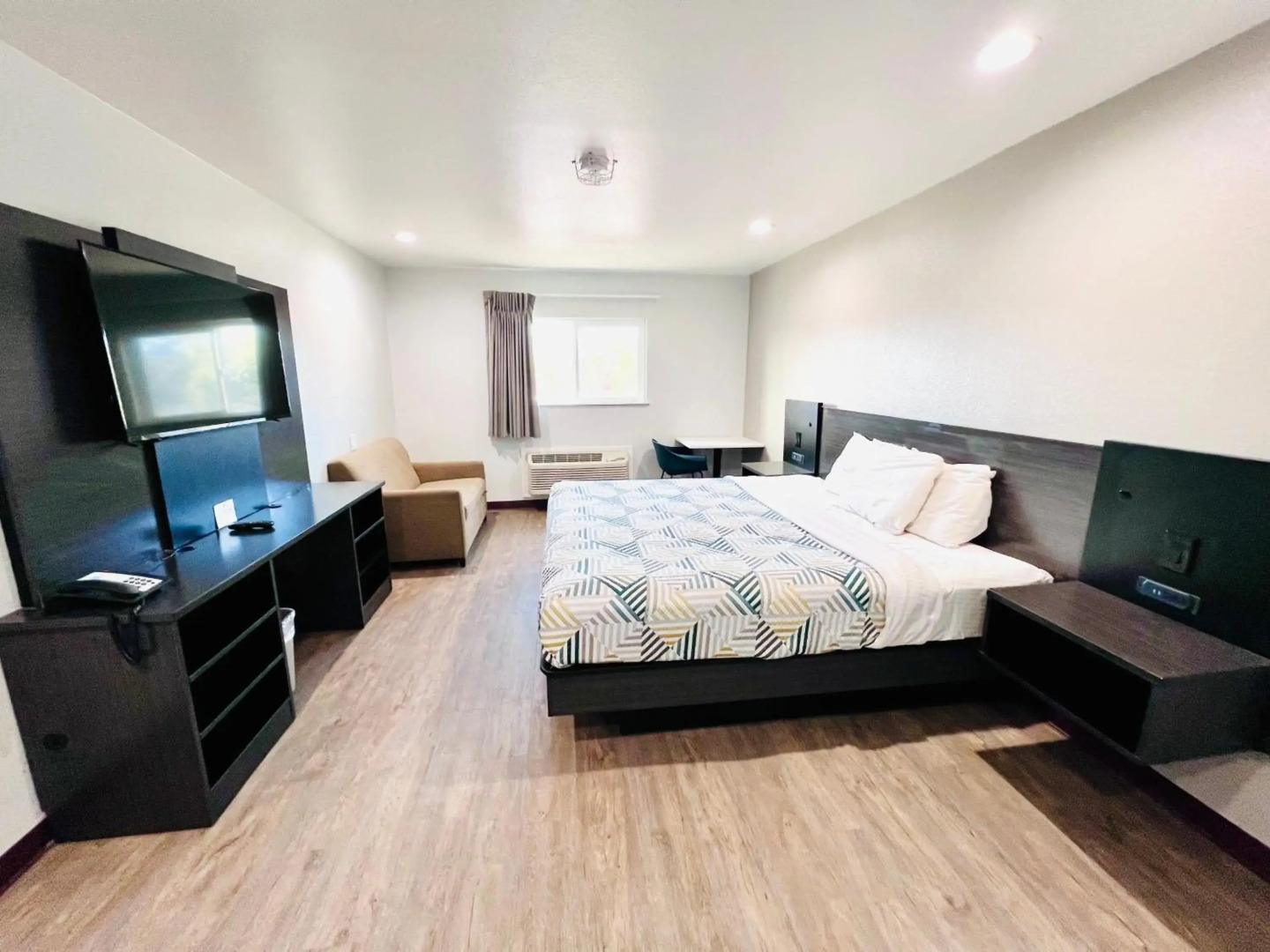 Motel 6 Bullhead City, AZ