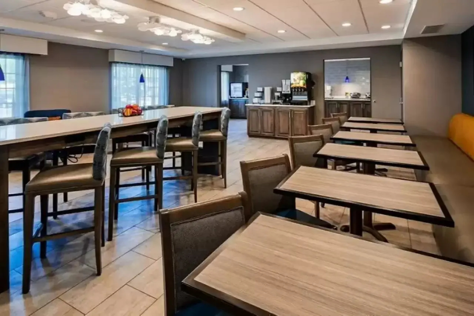 Country inn & Suites by Radisson Bolingbrook, I-55
