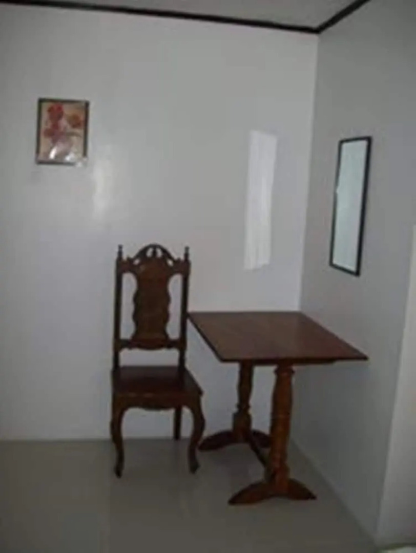 Charm Guest House - Hostel