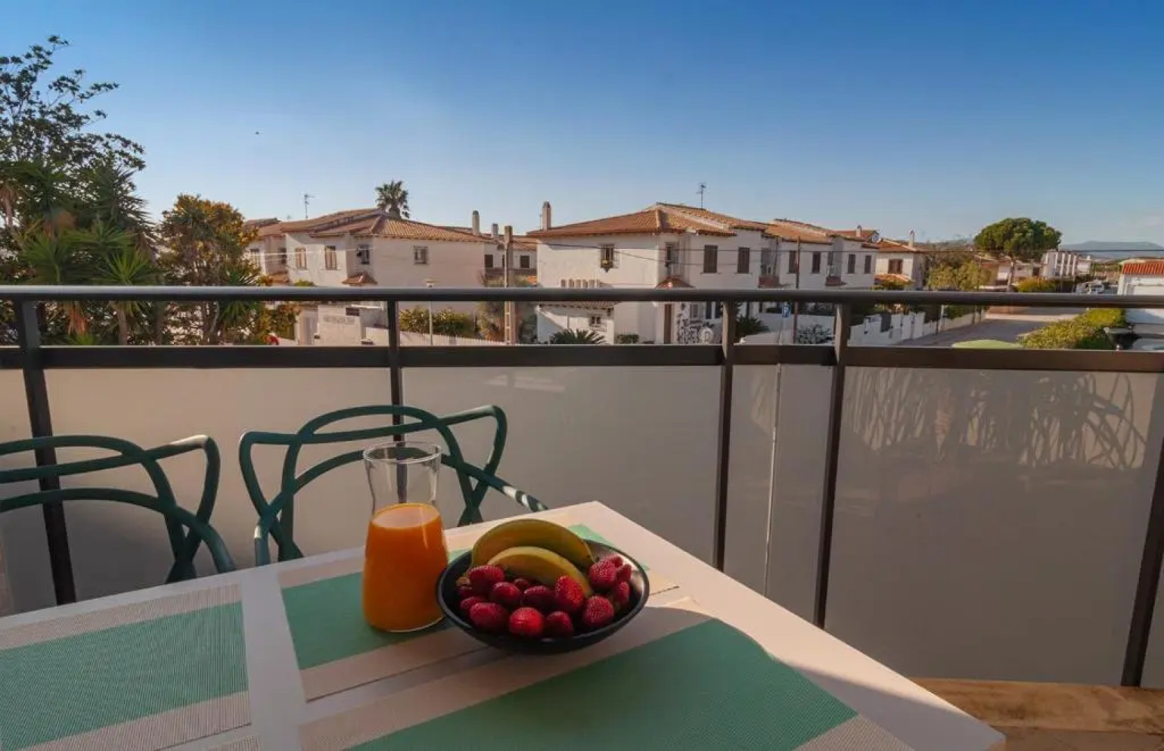 Beach & Pool Sant Salvador - 150m from sea