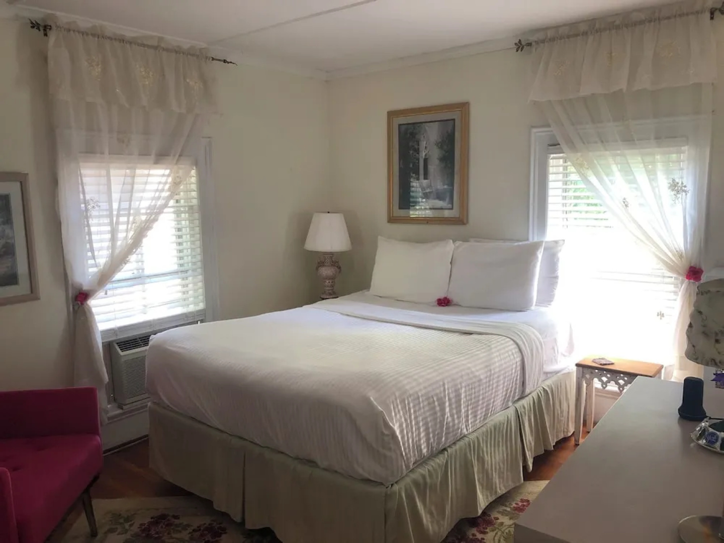18 Vine Inn & Carriage House