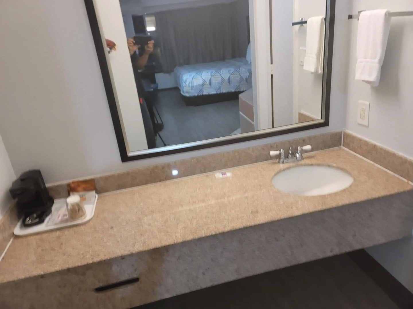 Studio 6 Suites Hinesville, GA