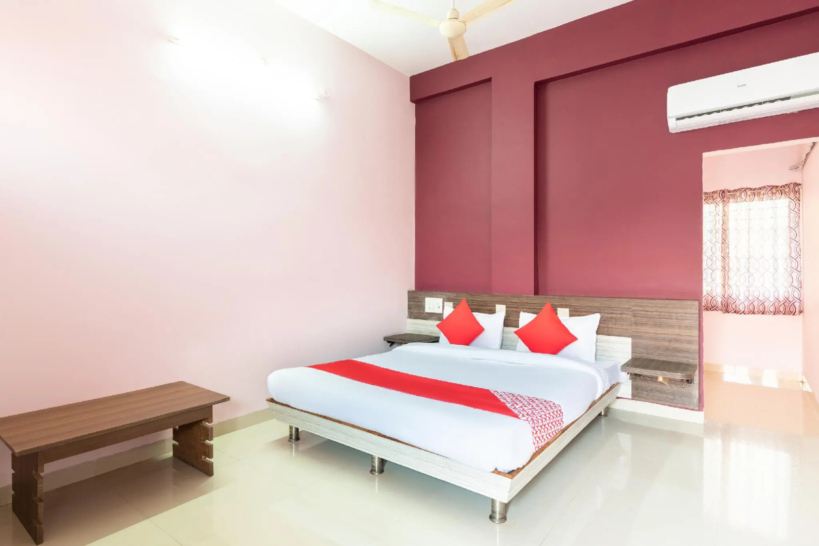 OYO 43278 Hotel Ujjwal Palace