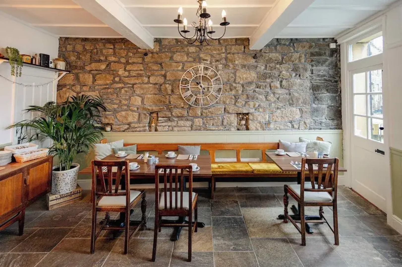 Weavers Guest House