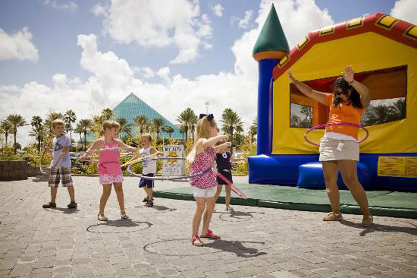 Moody Gardens Hotel, Spa and Convention Center
