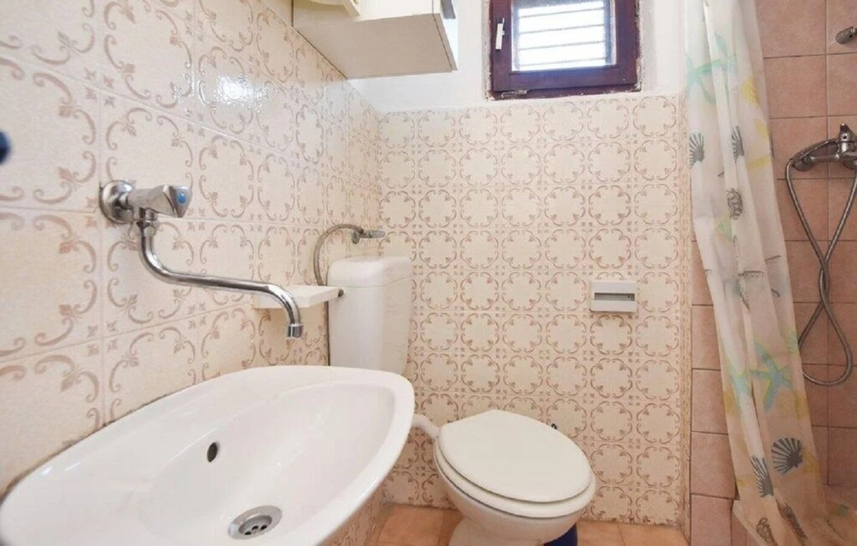 Mateo - by the Beach - A2 Mateo