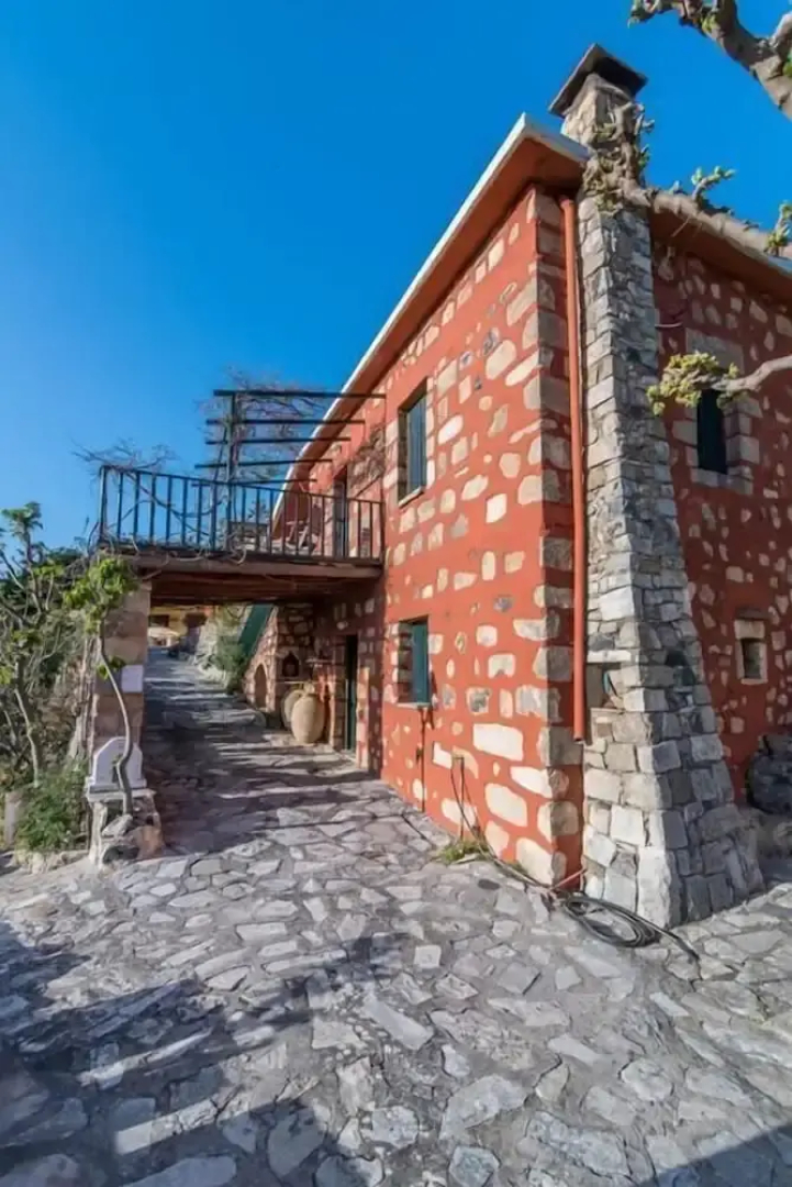 Stone made Mansions