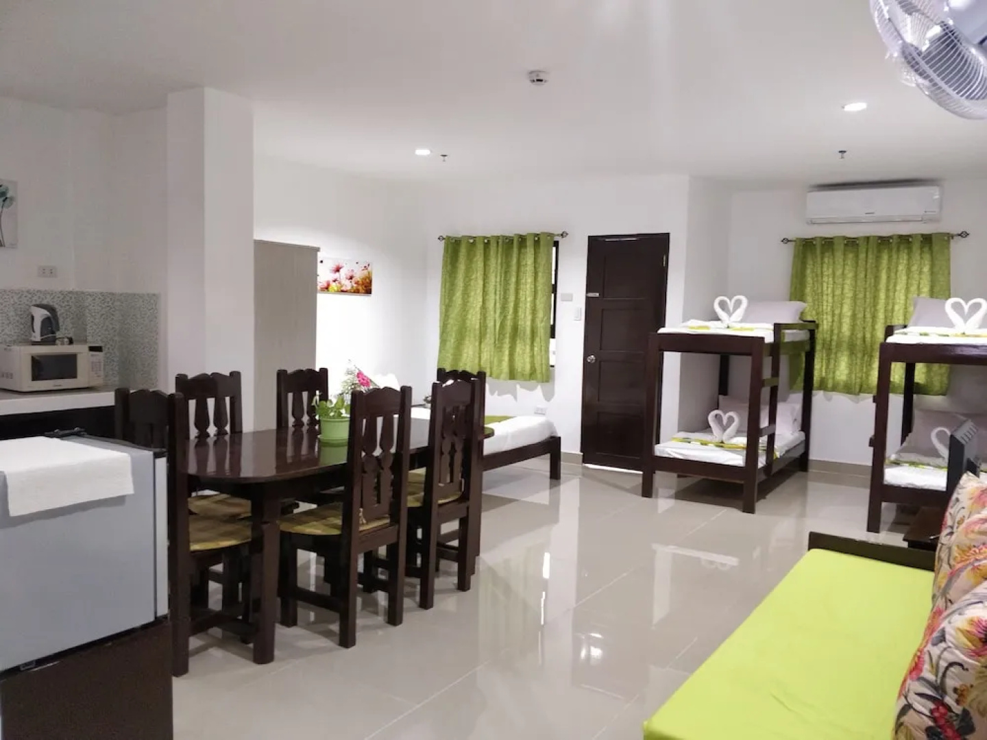 Spacious Private apartment at Laorenza Residences