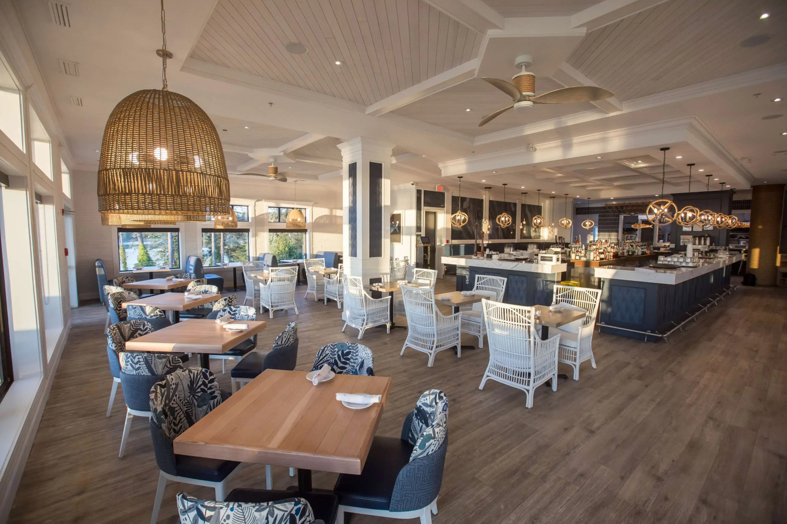 Prestige Oceanfront Resort, WorldHotels Luxury