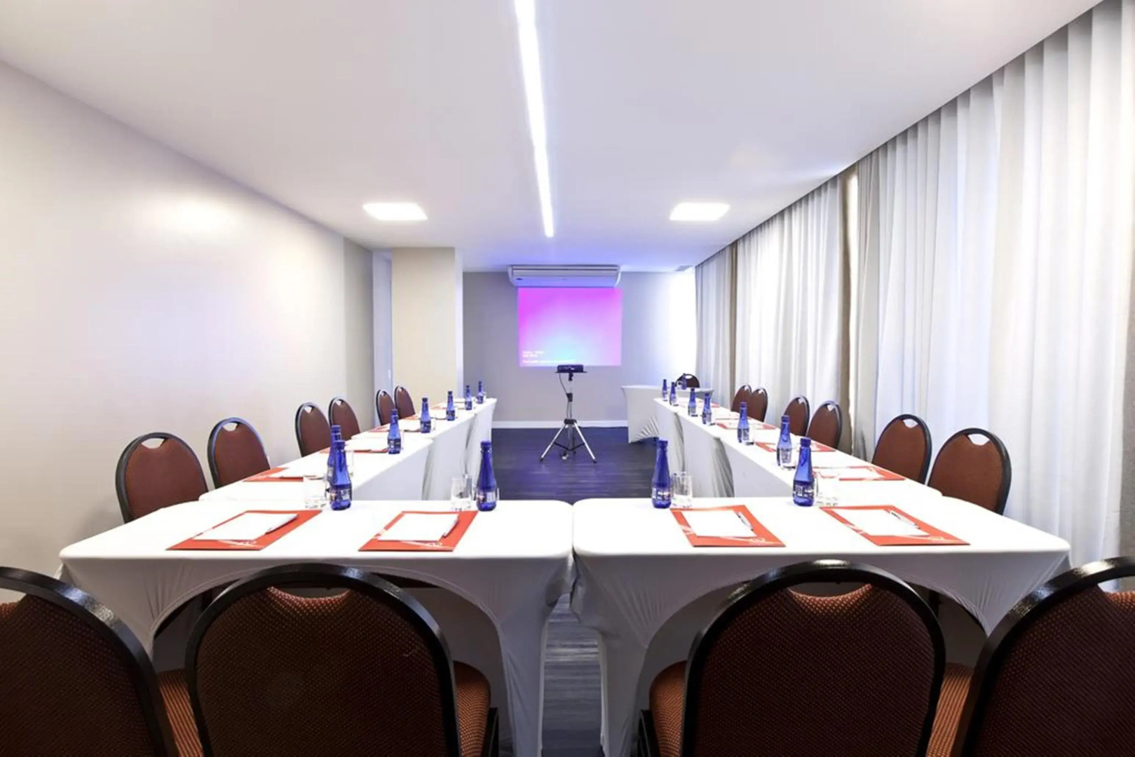 San Diego Suítes Veredas Sete Lagoas