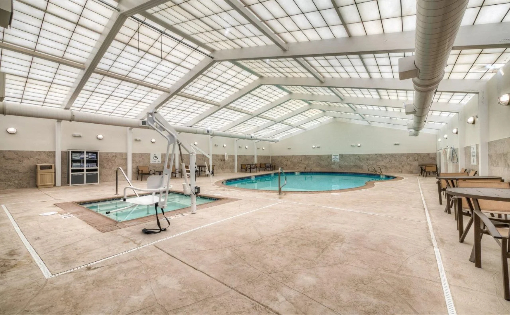 Holiday Inn Tacoma Mall by IHG