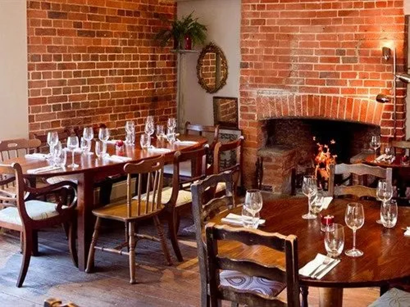 The Rose & Crown, Ashbury