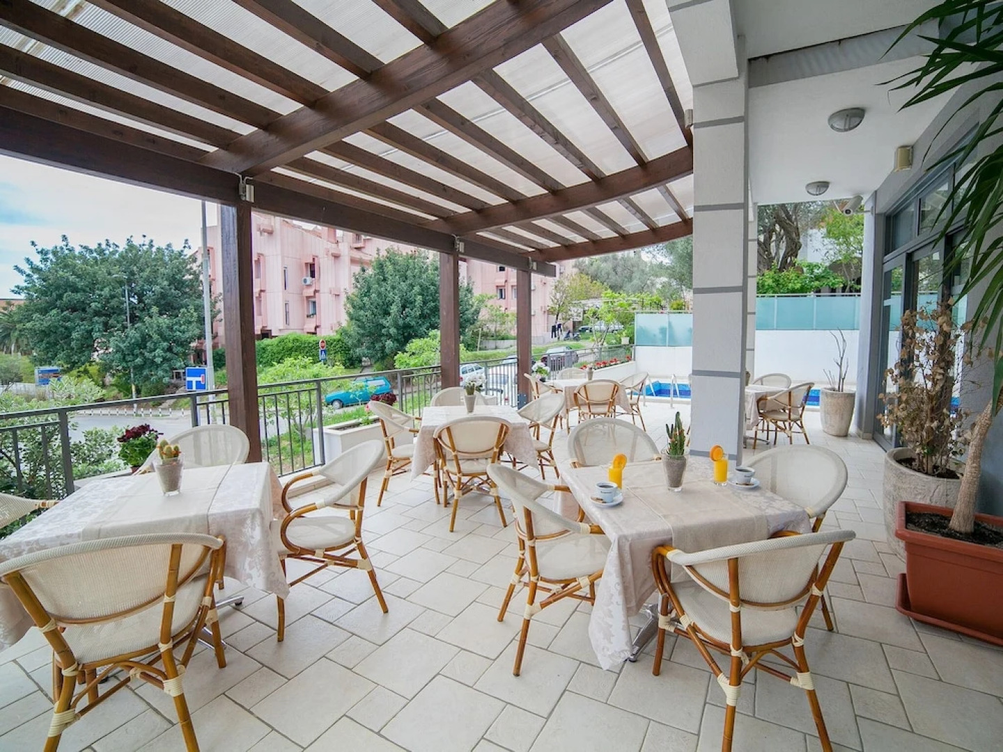 Apartments Villa Petrovac