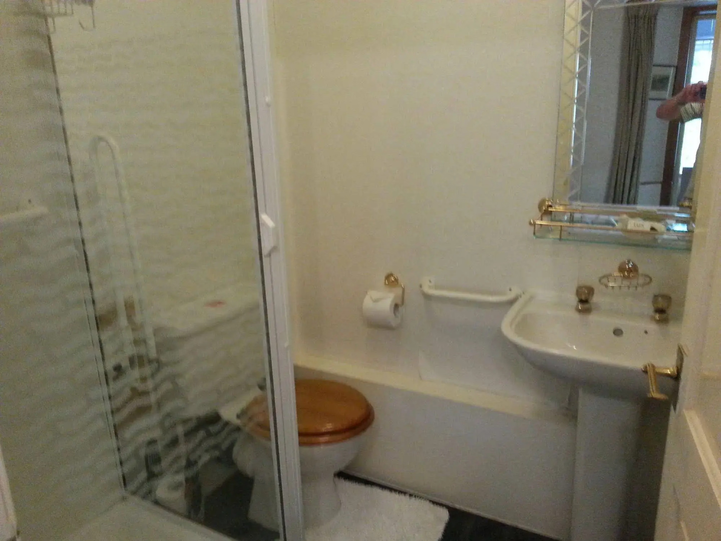 St. Nicholas Farmhouse B&B