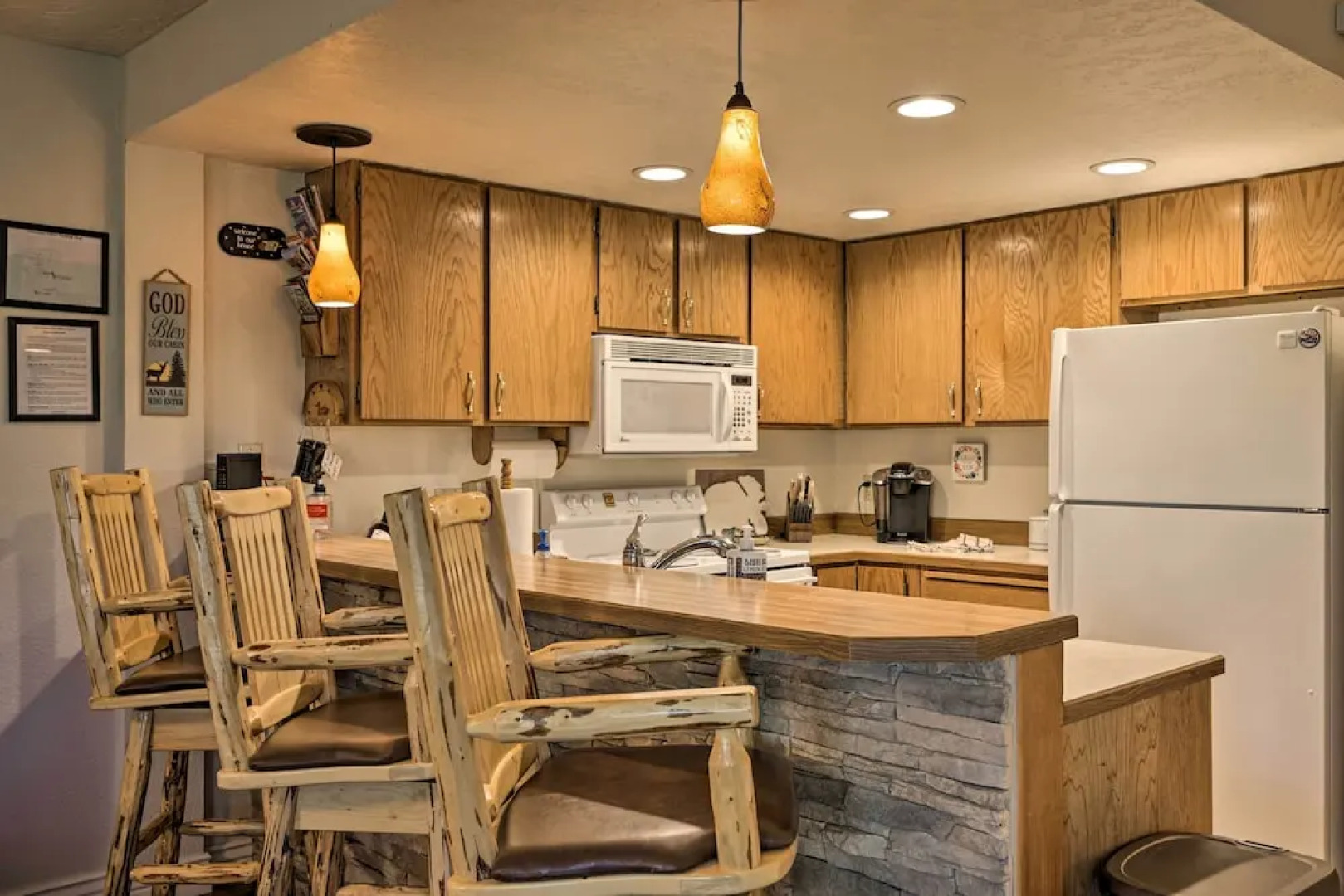 Slopeside Condo With Hot Tub + Game Room Access!