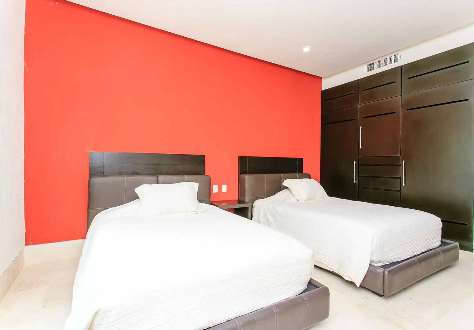 Okol Paraiso by Riviera Rentals