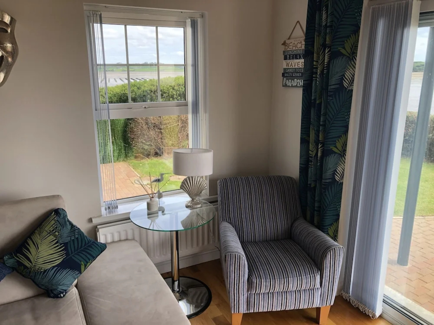 Immaculate 3-bed Apartment in Dundrum Co Down