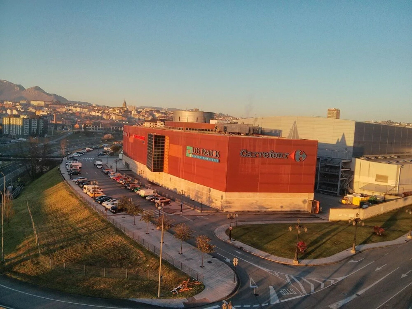 Studio in Oviedo, With Wonderful City View and Wifi - 600 m From the S