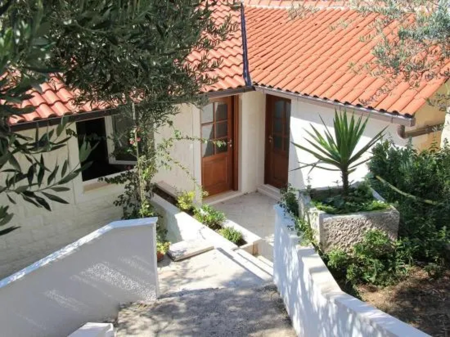 Accommodation Triton