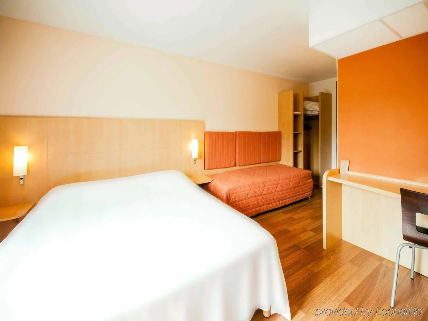 ibis Valenciennes
