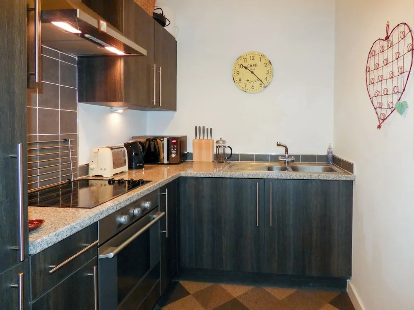 10 Kinderlee Mill North