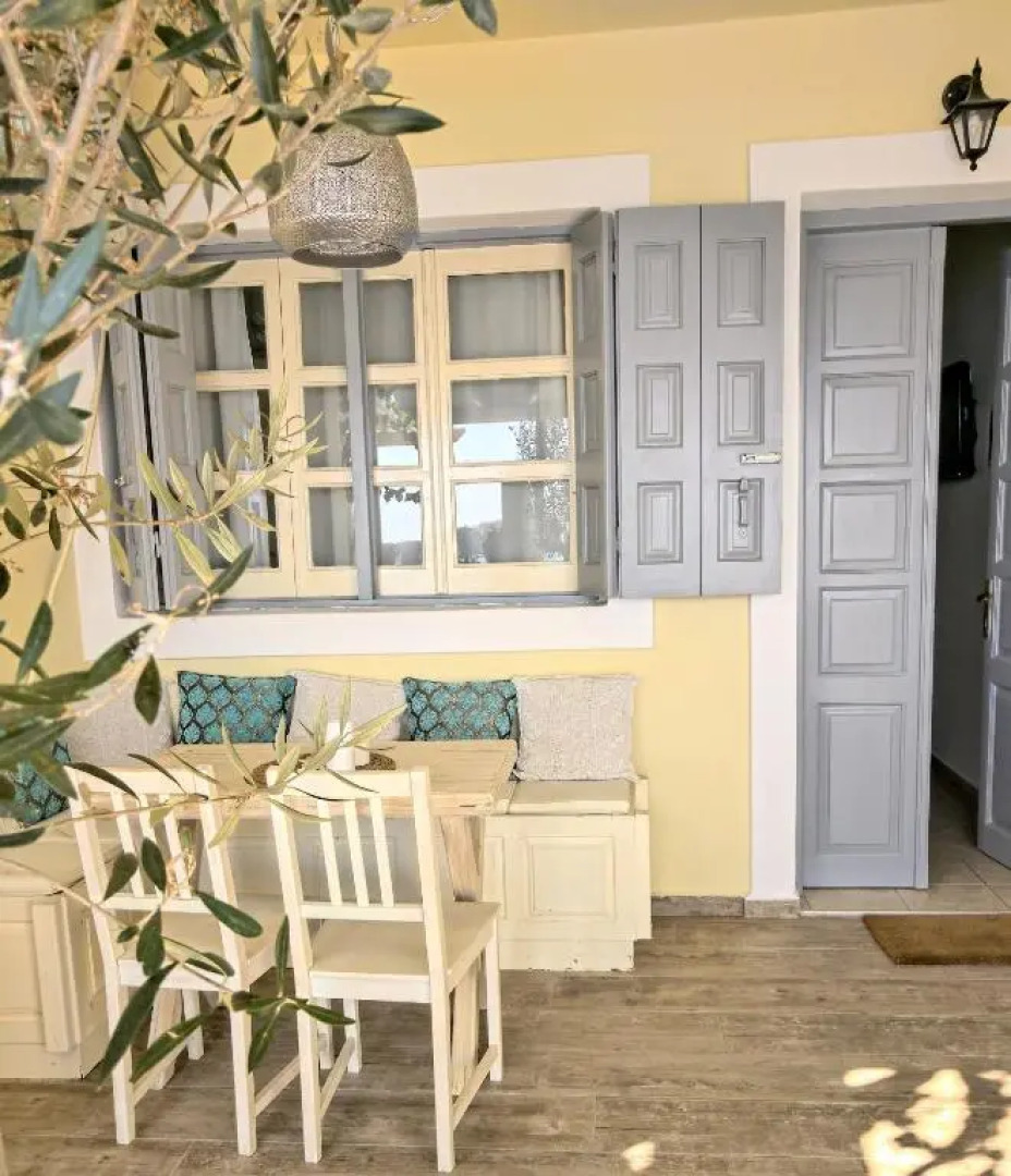 Le Grand Bleu Studios & Apartments