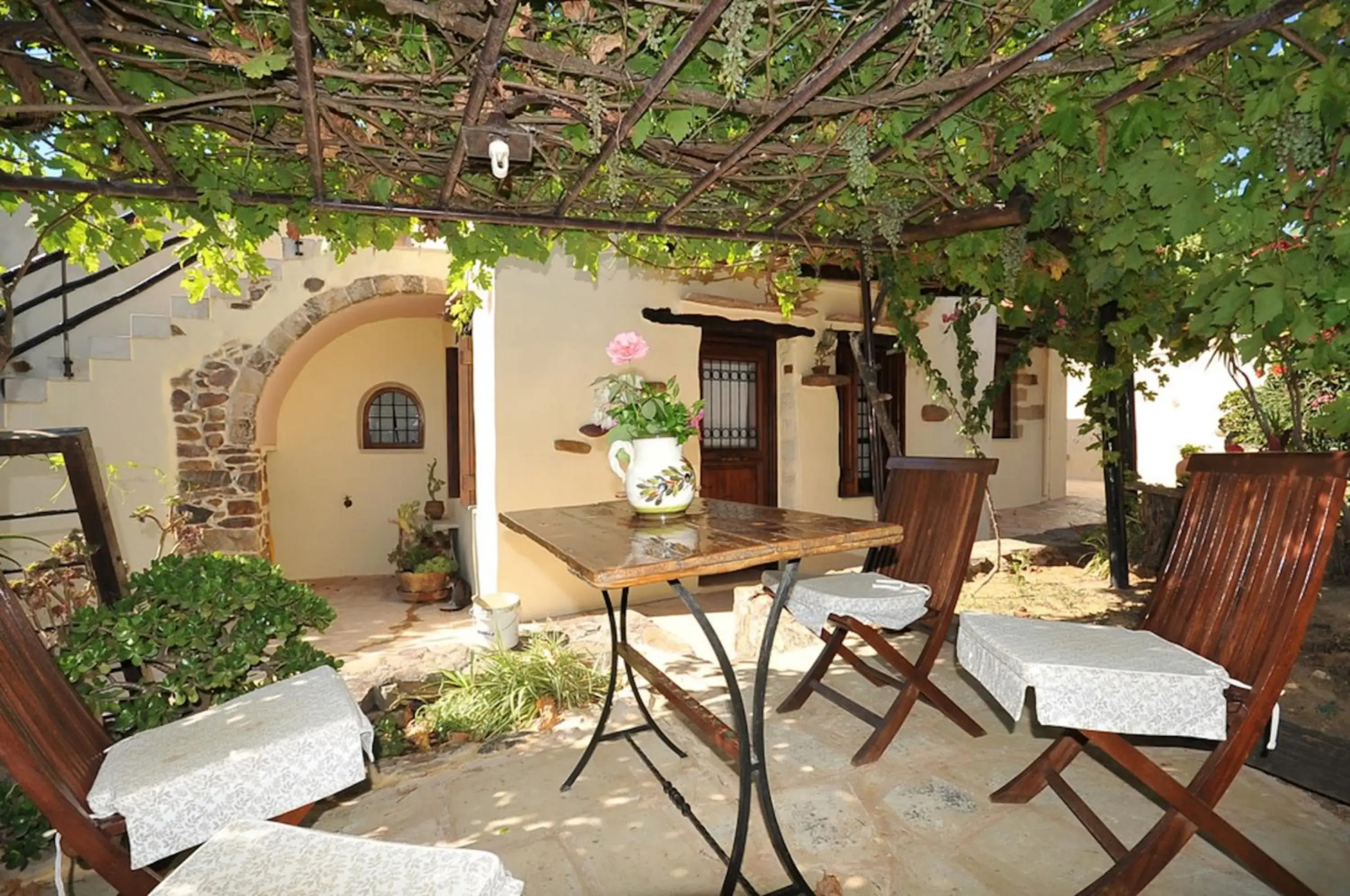 Elia Traditional Hotel & Spa