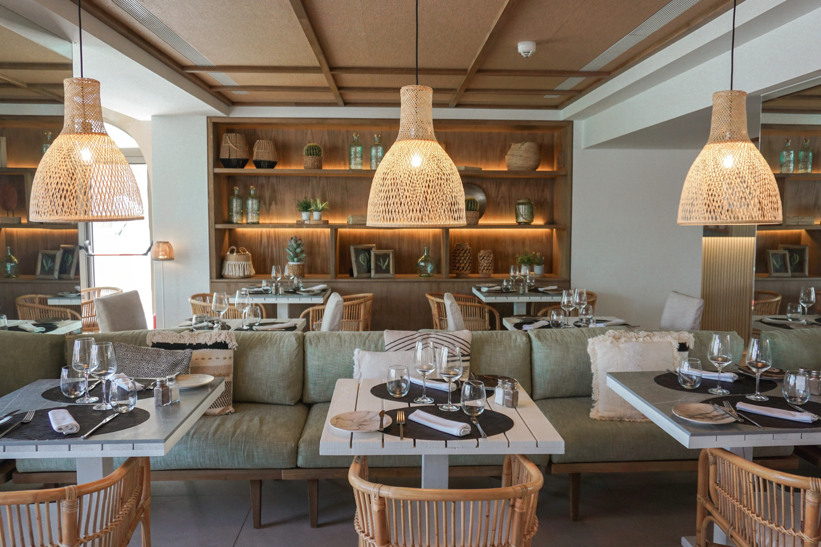 Hoposa Pollentia - Adults Only