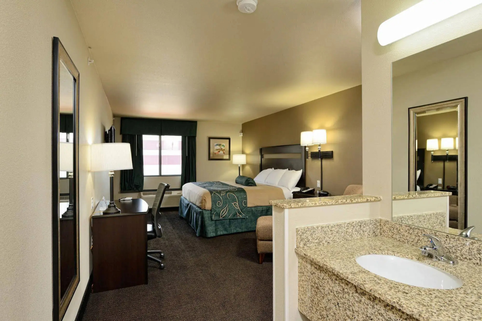 Oak Tree Inn Santa Teresa