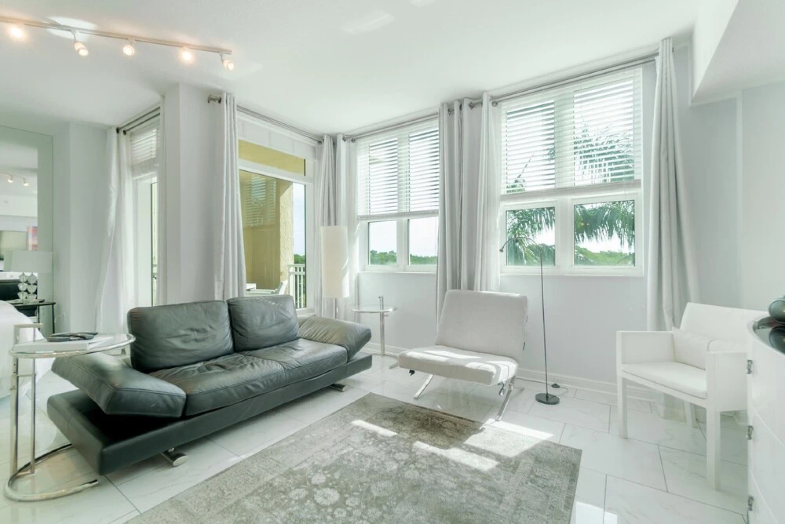 Casa Costa 308s Studio, Pools, Jacuzzi, Beach, Shops & Dog Friendly