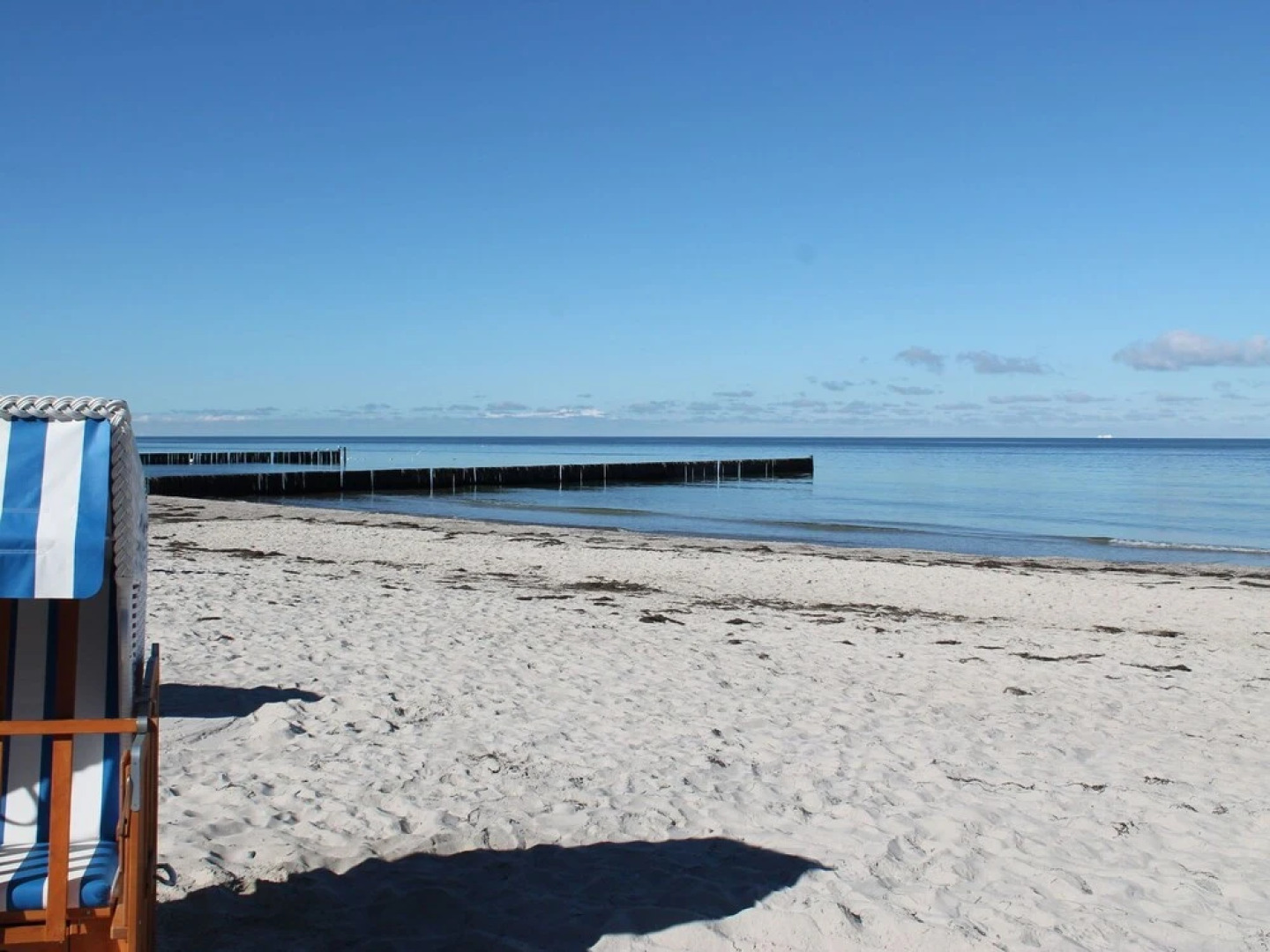 Swanky Apartment in Nienhagen near Sea Beach