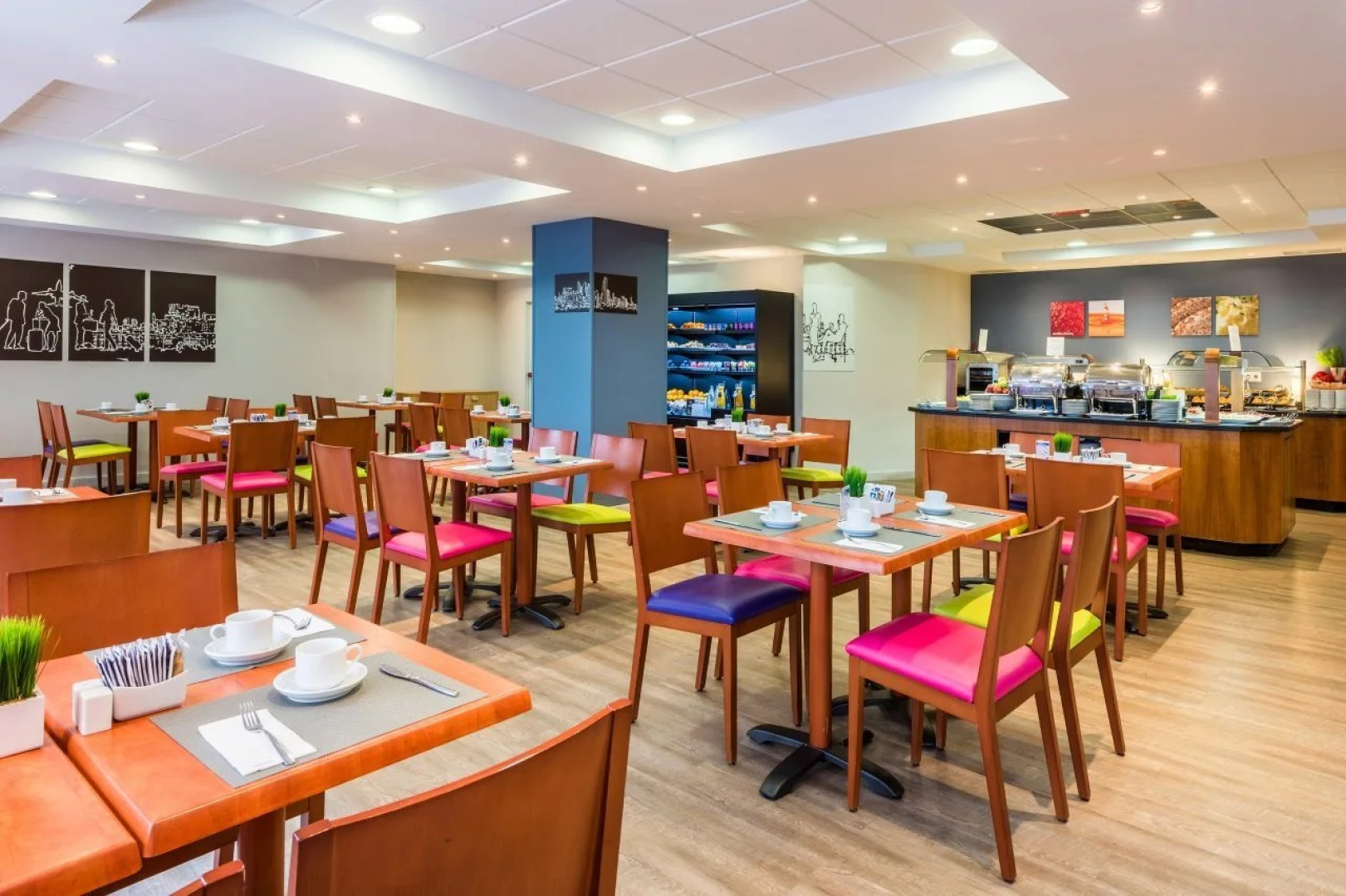 Hotel Madrid Plaza de España Affiliated by Meliá