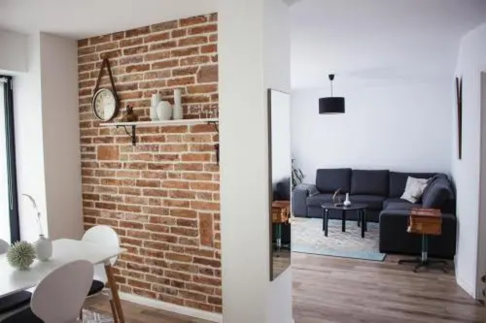 The Townhouse Apartment