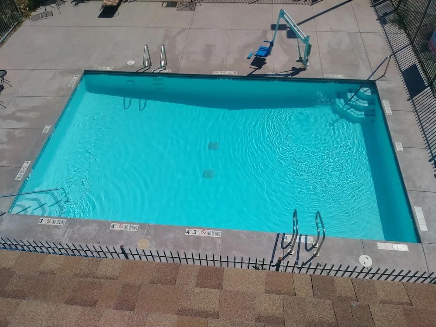 Big Chile Inn & Suites