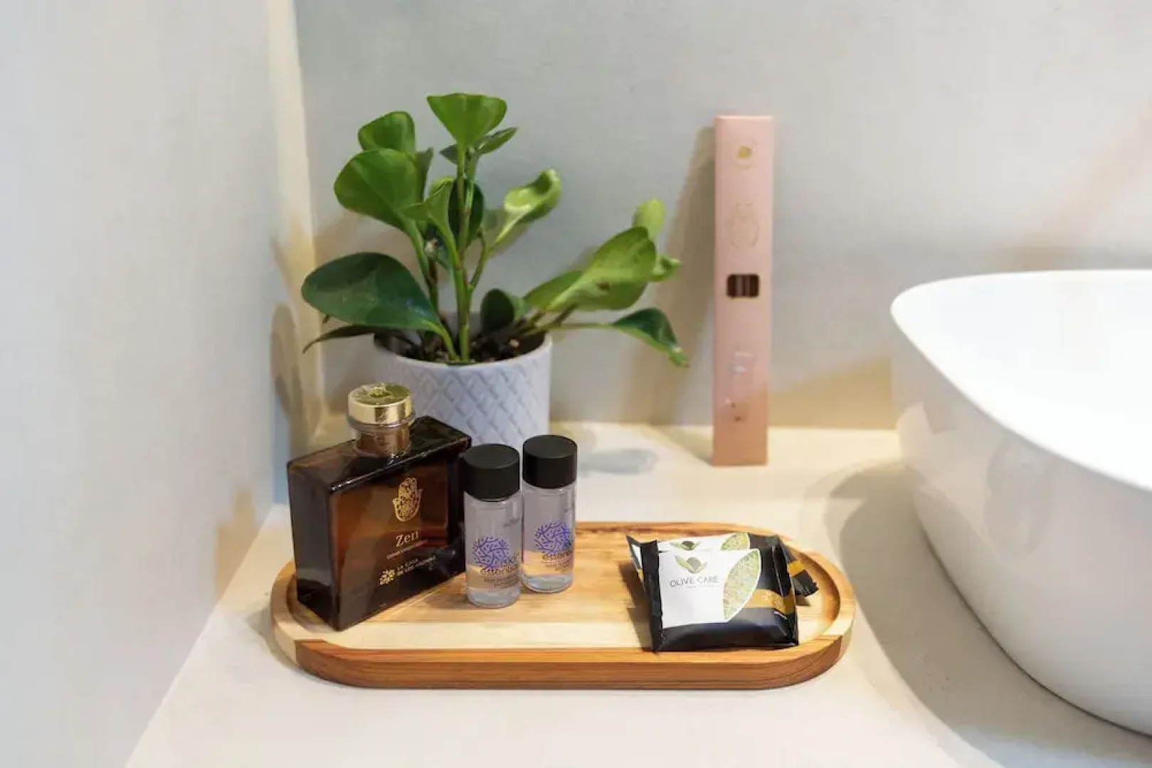 Armonia Seaview Suites