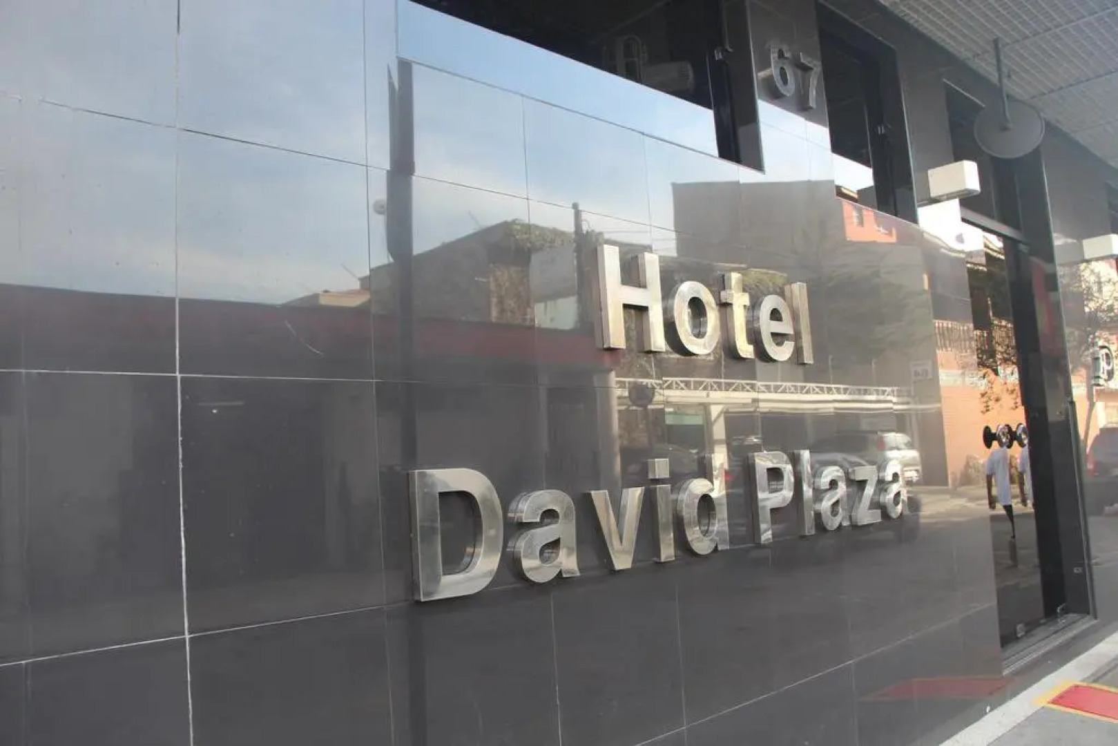 David Plaza Hotel