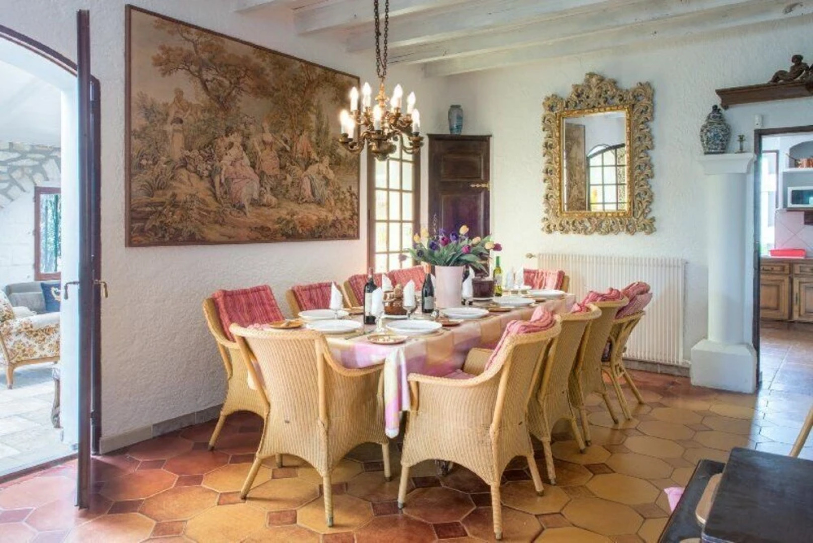 Villa With Pool in Provence -villa Romantique Sleeps up to 124 in Optional Gite