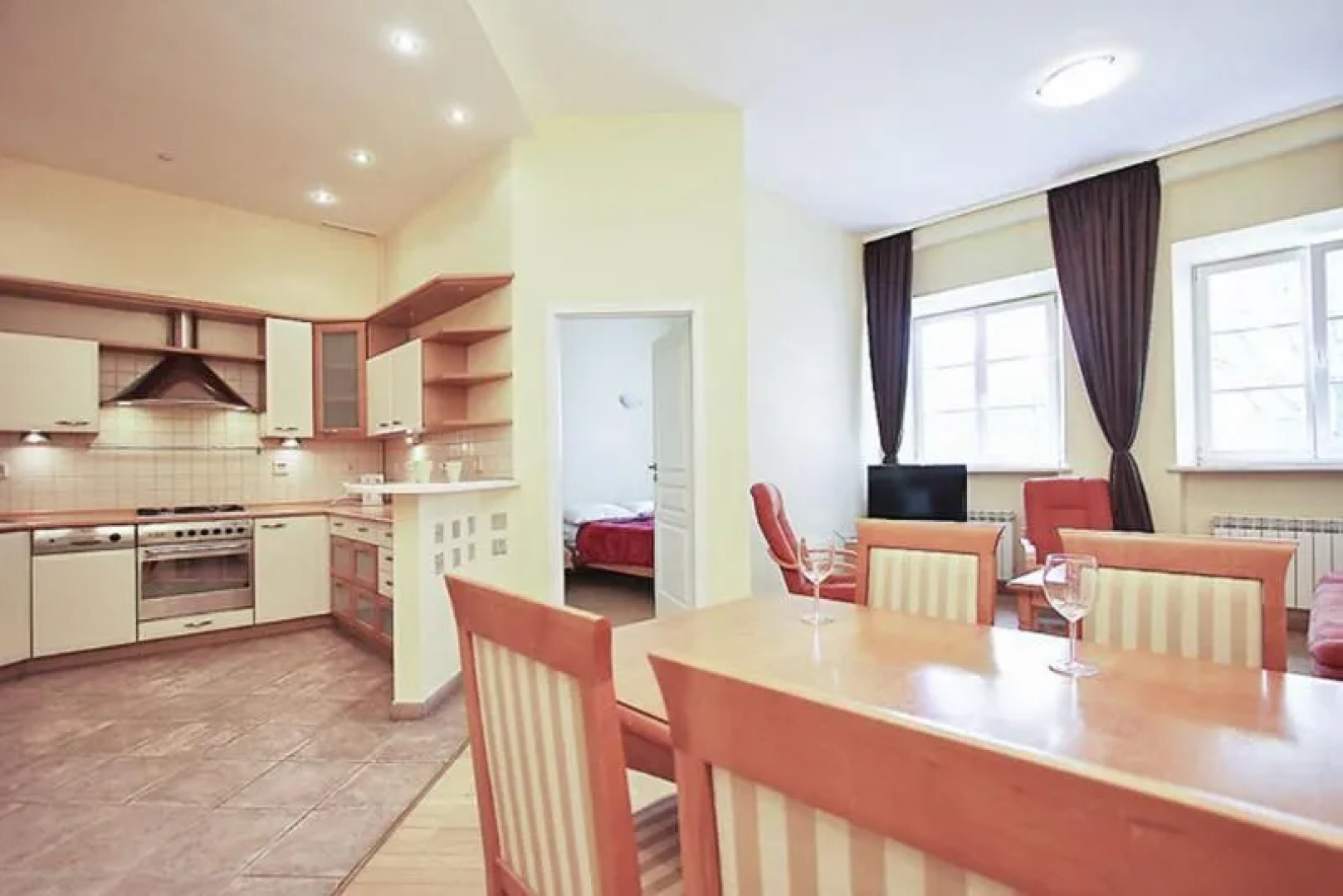 Capital Apartments - Old Town